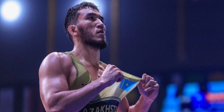 Азия чемпионаты: Қазақстан намысын қорғайтын балуандар белгілі болды